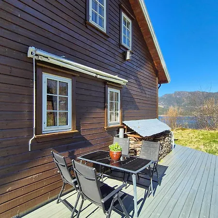 4 Bedroom Stunning In