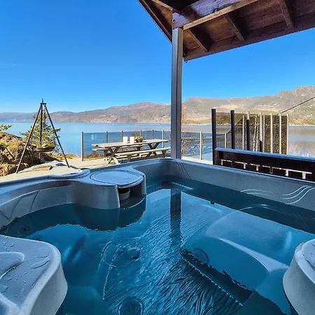 Awesome In With Jacuzzi Holiday home Hebnes