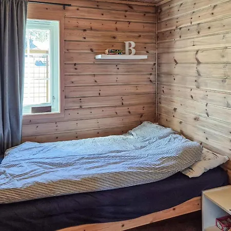 4 Bedroom Stunning In Hebnes